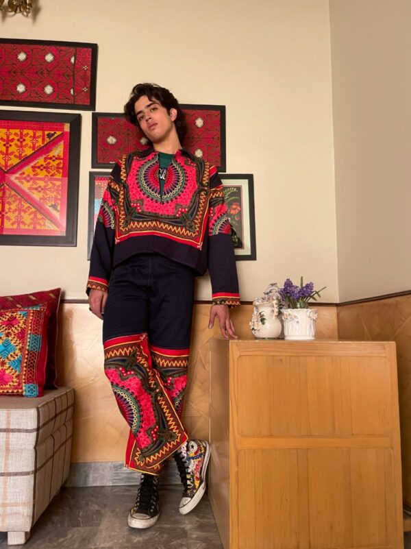CHIKKU SHACKET - Image 4