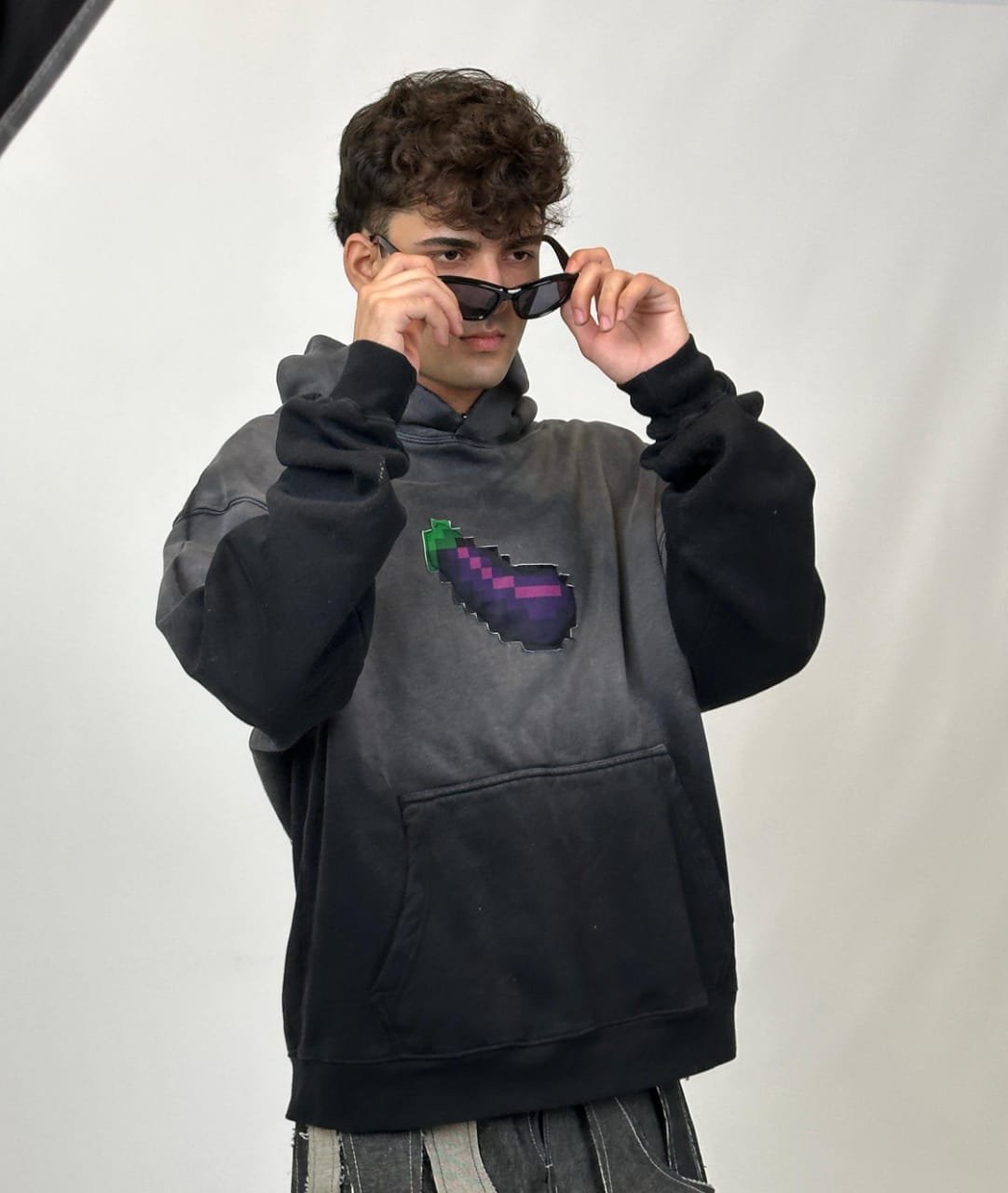 BATUN EGGPLANT HOODIE - Image 4