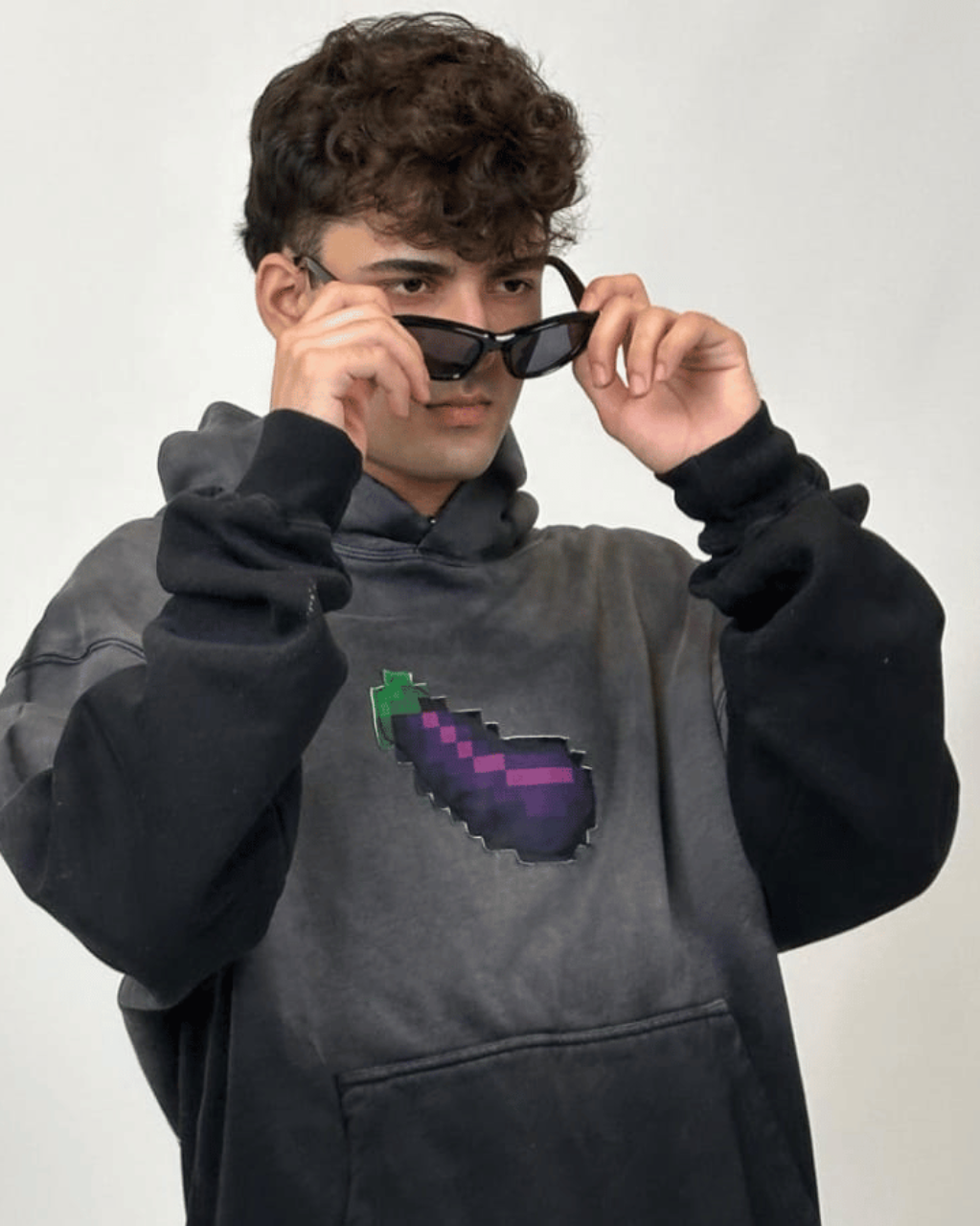 BATUN EGGPLANT HOODIE - Image 4