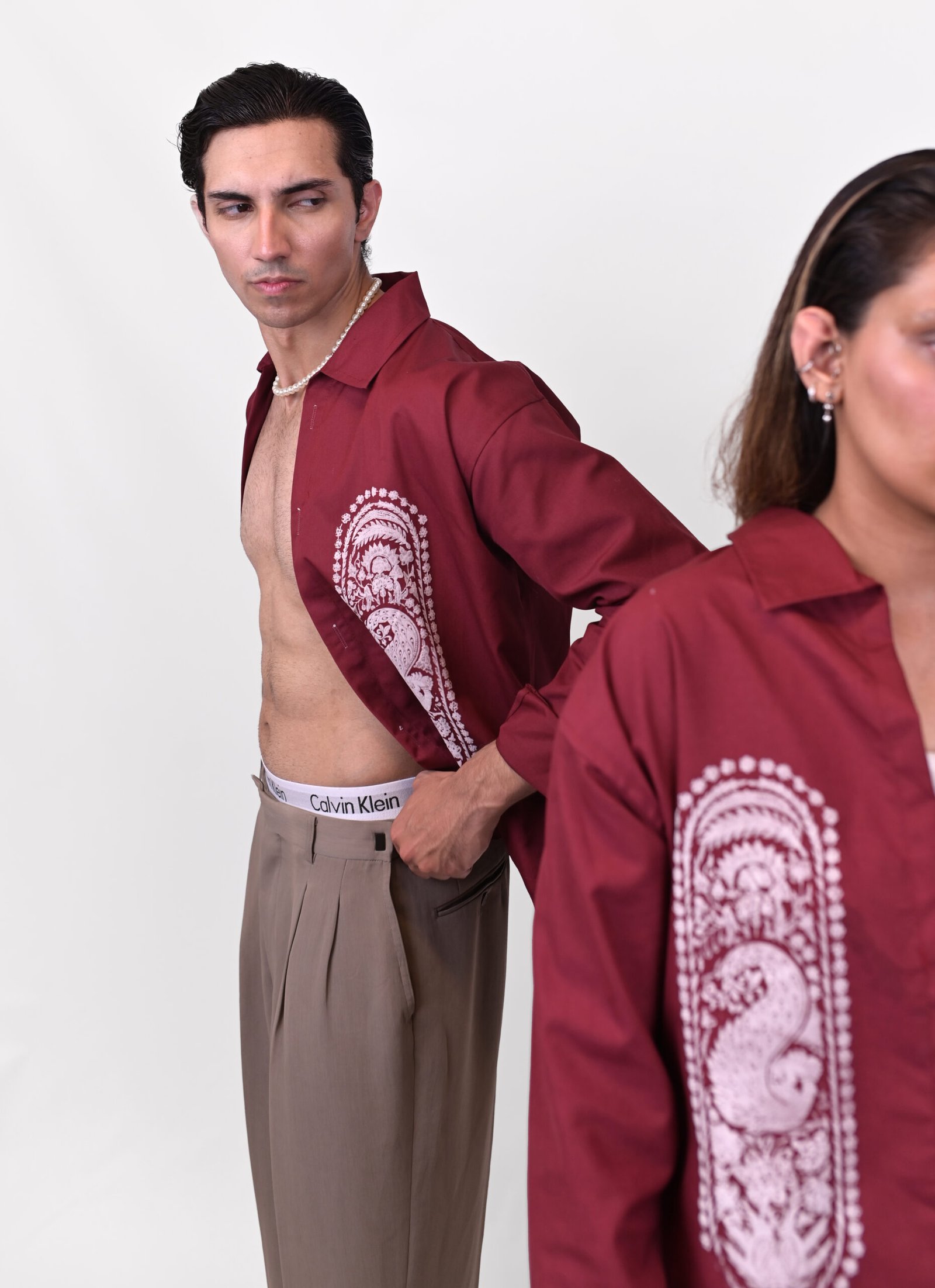 ZAKOOTA JIN SHACKET - Image 2