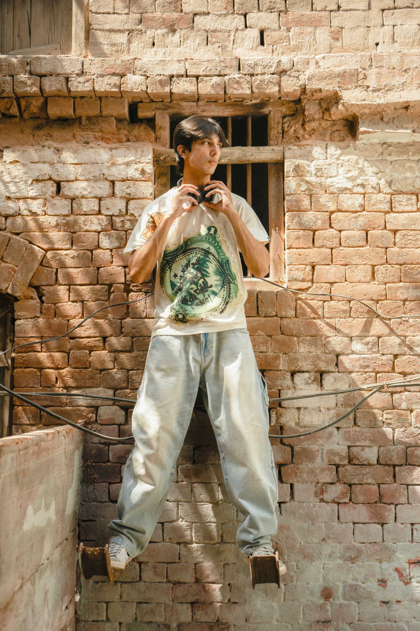 Lehar Box Fit T-Shirt - Image 3